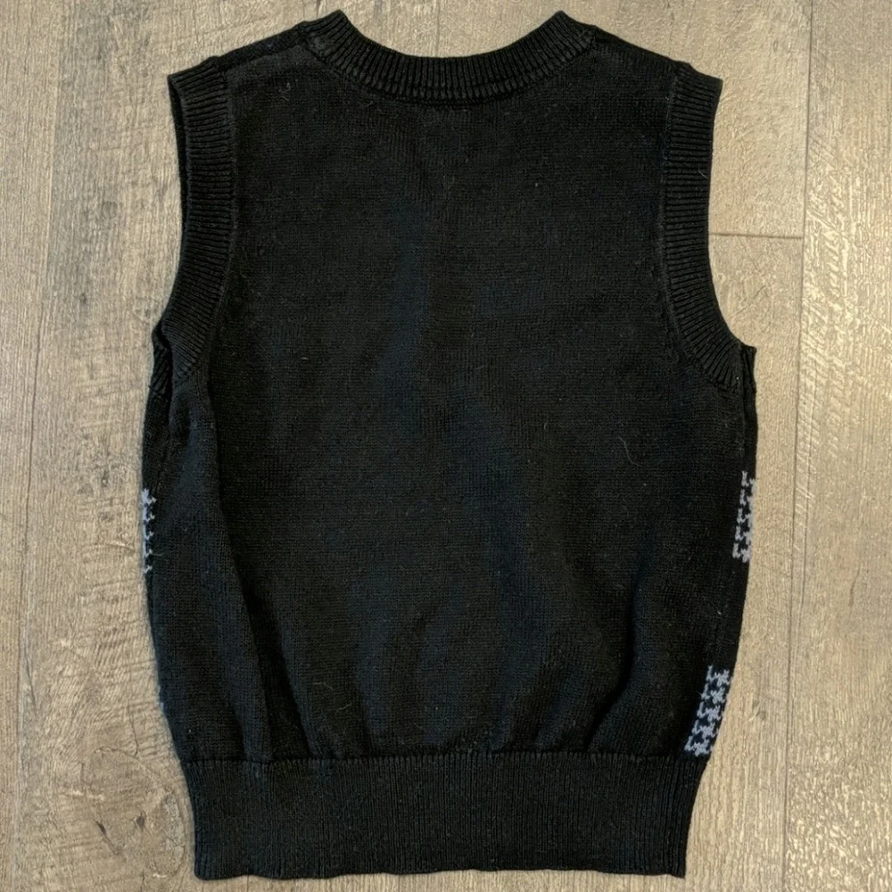 Old Navy Boys Black and Gray Houndstooth Sweater Vest Size 3T EUC